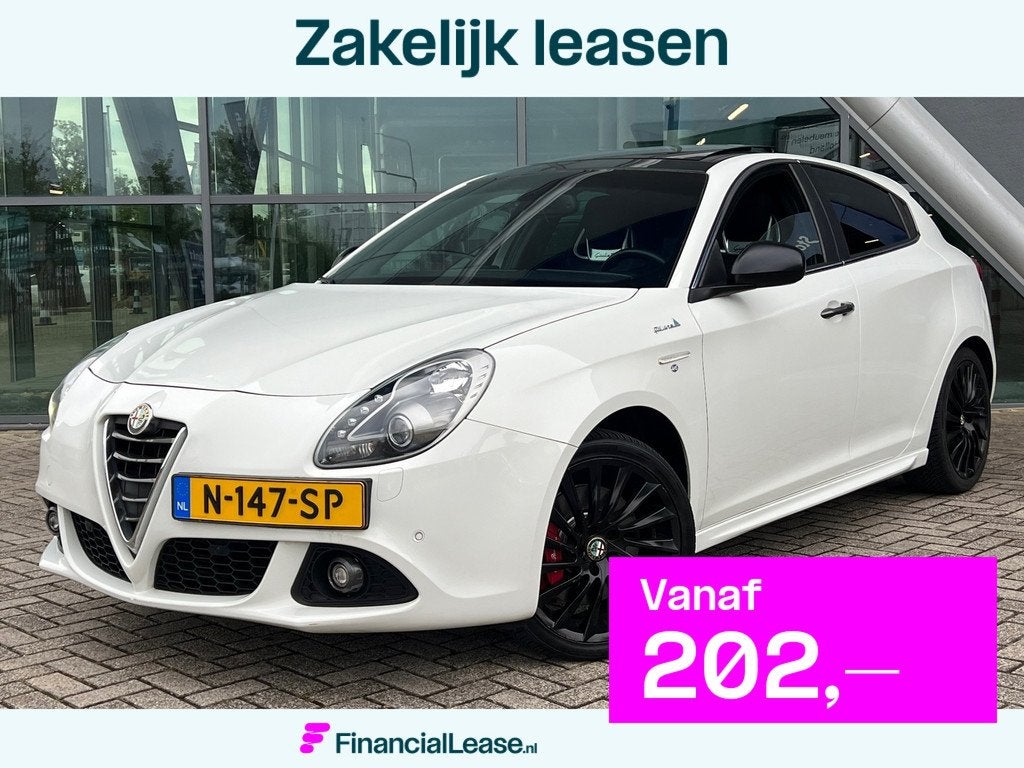 Alfa Romeo Giulietta 1.4 T Exclusive Automaat, Pano, Leder,, Start-stop-systeem, Euro 6, 4 cilinders, Leder en Stof