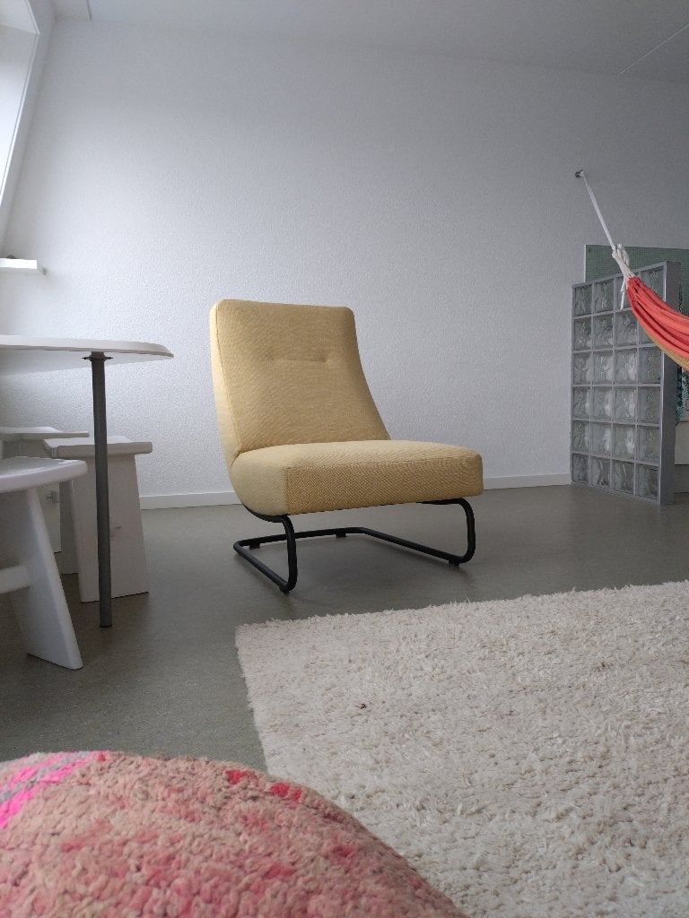 Fauteuil ROLF BENZ, Ophalen, Modern minimalistisch, Minder dan 75 cm, Zo goed als nieuw
