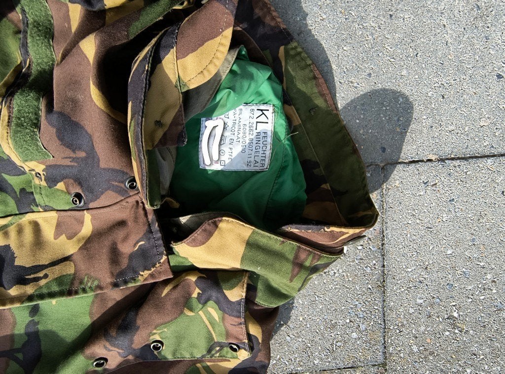 GRATIS VERZONDEN Camouflage jas, Verzenden, Landmacht, Nederland, Kleding of Schoenen