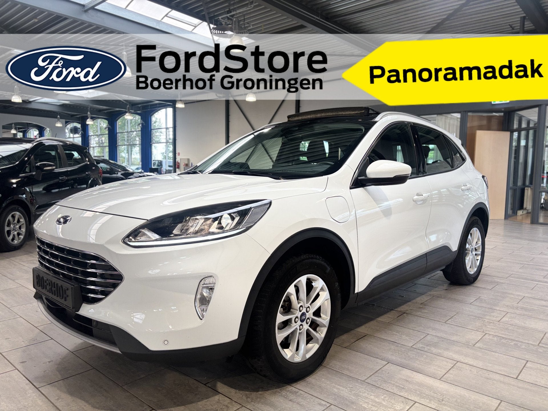 Ford Kuga 2.5 PHEV 225 pk Titanium | 100% dealer onderh. | S