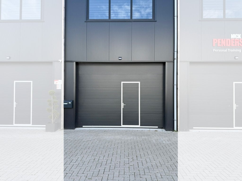 Kantoor opslag showroom werkplaats garage 70m2 DRUTEN, 70 m², Koop, Opslag of Loods