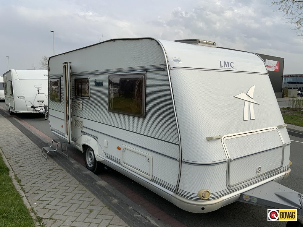 LMC Dominant 530 Zondag 28 juni open, Rondzit, Bedrijf, Schokbreker, 5 tot 6 meter