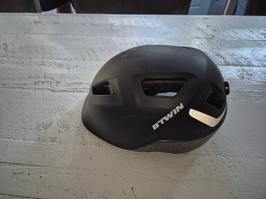 BTWIN Fietshelm 59–63 cm – Comfortabel & Veilig, Ophalen, Zo goed als nieuw, Large, Overige merken