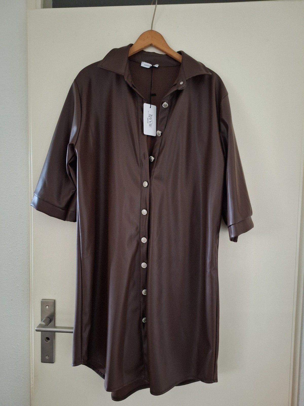 Pu-leather jurkje 1 maat 38 40 42 donkerbruin, Kleding | Dames, Bruin, Maat 42/44 (L), Nieuw, Ophalen of Verzenden