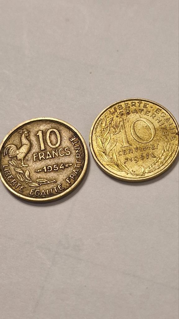 Set van 2 Franse munten: 10 Francs 1954 & 10 Centimes 1967, Postzegels en Munten, Brieven en Enveloppen | België, Verzenden