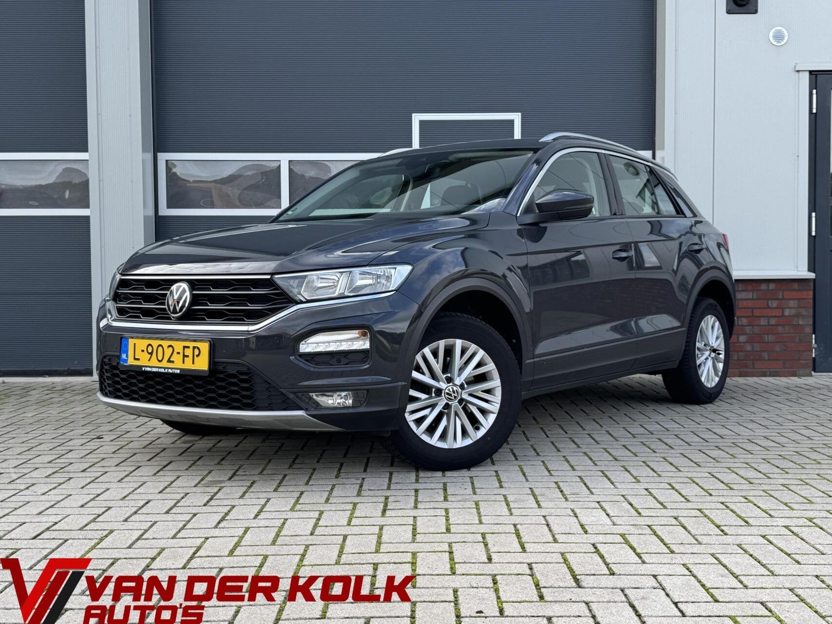 Volkswagen T-Roc 1.0 TSI Style Business | Carplay | IQ Drive, Auto's, Voorwielaandrijving, Stof, Gebruikt, Euro 6