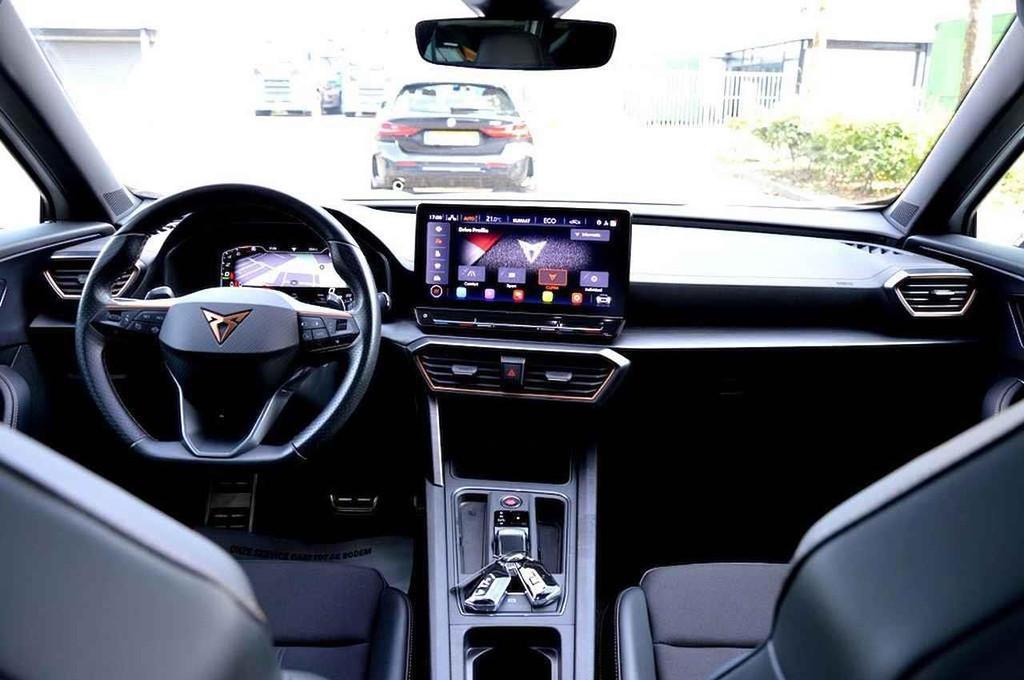 Cupra Formentor 1.4 e-Hybrid VZ Performance 245PK 360º/VIRT, Auto's, Cupra, 12 maanden, Stof, Gebruikt, 4 cilinders