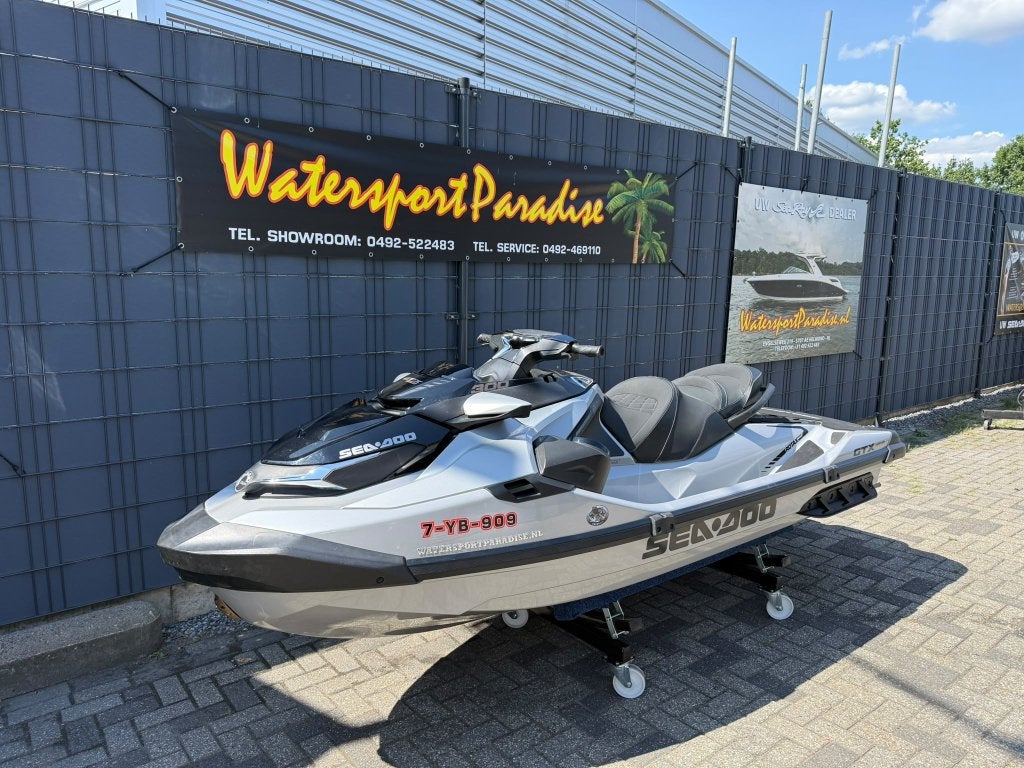 Sea-Doo GTX 300, Gebruikt, Benzine, 200 pk of meer