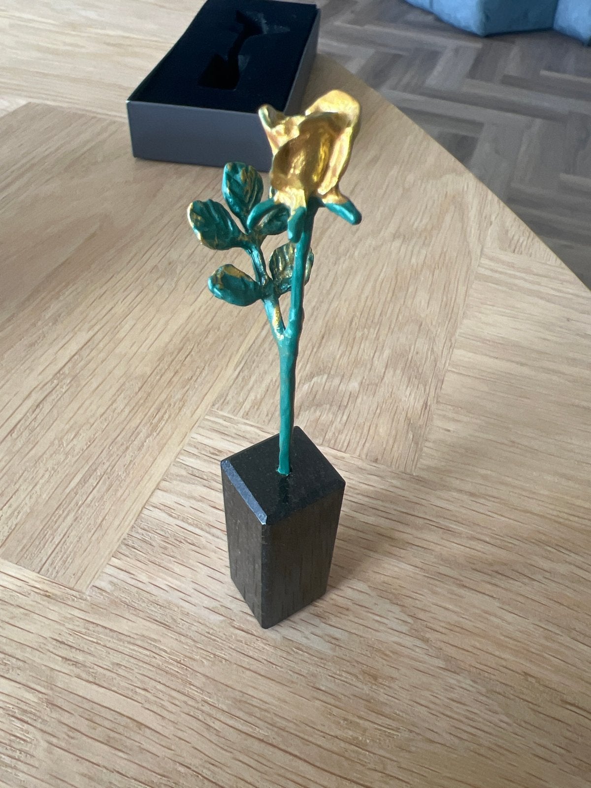 Artihove Beeldje Gouden Roos - cadeau Dank voor uw inzet, Minder dan 20 cm, Ophalen of Verzenden, Beeld, Goud
