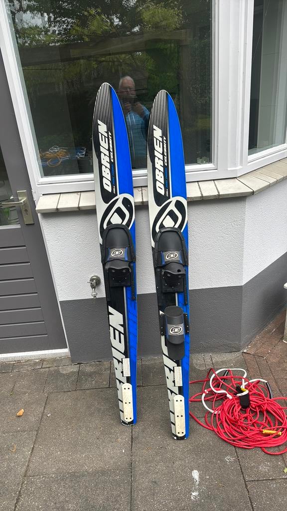 Waterskis, Ophalen, Zo goed als nieuw, Waterski's
