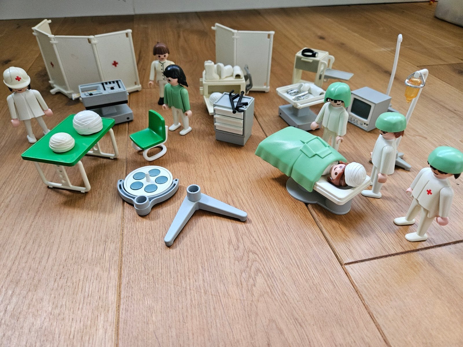 PLAYMOBIL Ziekenhuis Set - Dokters, Patiënten & Accessoires, Ophalen of Verzenden, Gebruikt, Jongen of Meisje