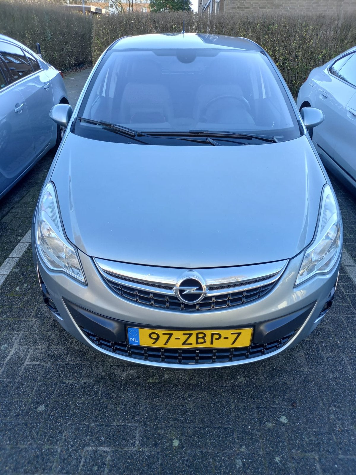 Opel Corsa 1.4 16V 5D 2012 Grijs, Voorwielaandrijving, 1063 kg, 1398 cc, 4 cilinders