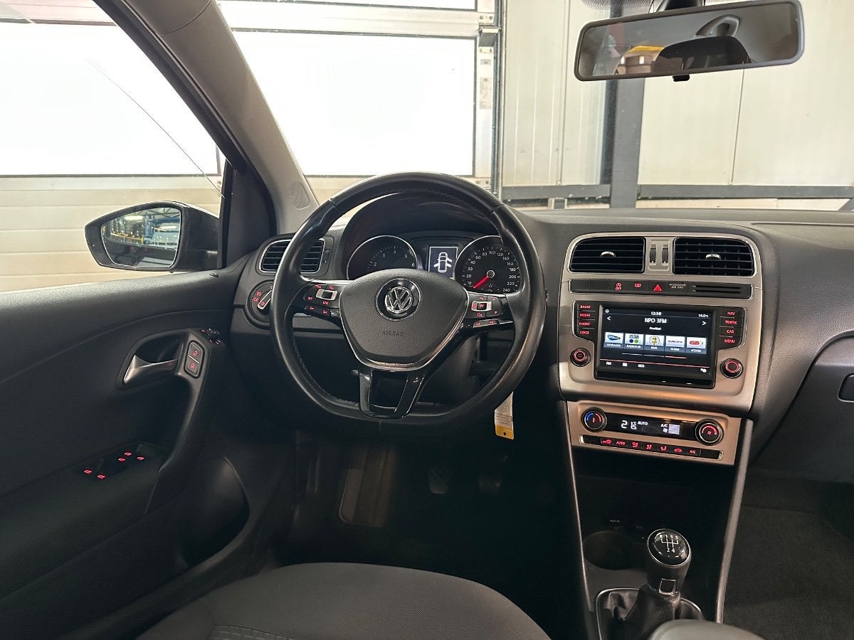 Volkswagen Polo 1.0 TSI BlueMotion | Edition 5-Drs | Airco-E, Auto's, Volkswagen, Voorwielaandrijving, 95 pk, Zwart, Origineel Nederlands