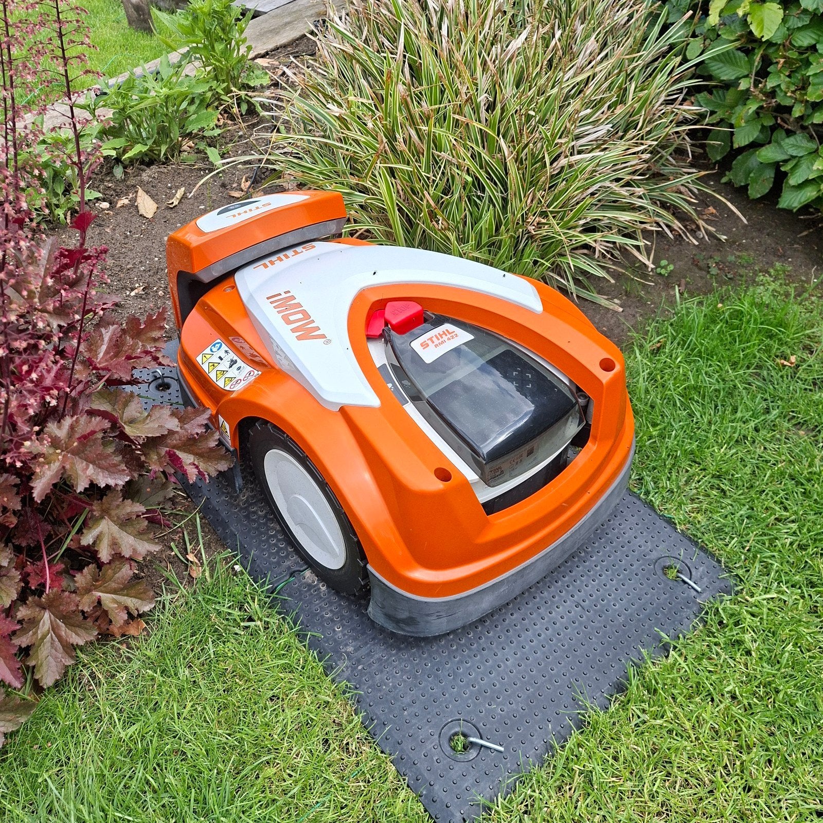 Stihl iMow RMI 422.2 robotmaaier - Zo goed als nieuw, Ophalen of Verzenden, Zo goed als nieuw, 20 tot 25 cm