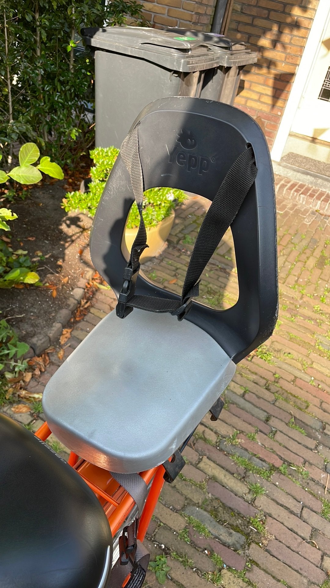 Yepp junior achterzitje, Fietsen en Brommers, Fietsaccessoires | Fietsstoeltjes, Ophalen of Verzenden, Gebruikt, 15 t/m 36 kg