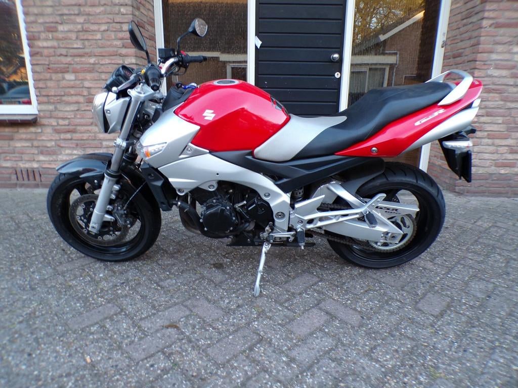 Suzuki Tour GSR 600, Putterweg 56-01
3886PD  Garderen, NL, Bedrijf, Info@autogarderen.nl, Meer dan 35 kW