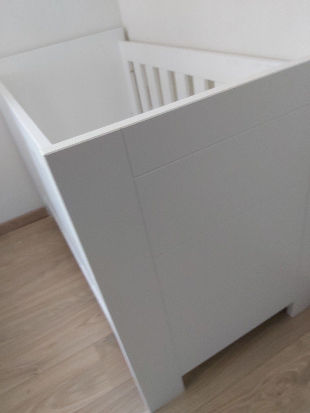 Baby/kinderbedje, kleur wit., Kinderen en Baby's, Kinderkamer | Complete kinderkamers, Ophalen, Gebruikt, Jongetje of Meisje