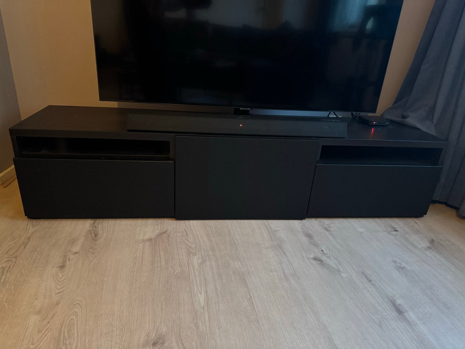 IKEA zwart tv-meubel (Besta) met lades en deur, Ophalen, Gebruikt, 150 tot 200 cm, Minder dan 100 cm
