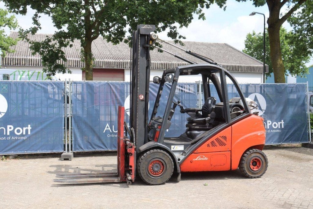 Veiling: Heftrucks en Stapelaars, Meer dan 4000 kg, Ophalen, Diesel, Heftruck