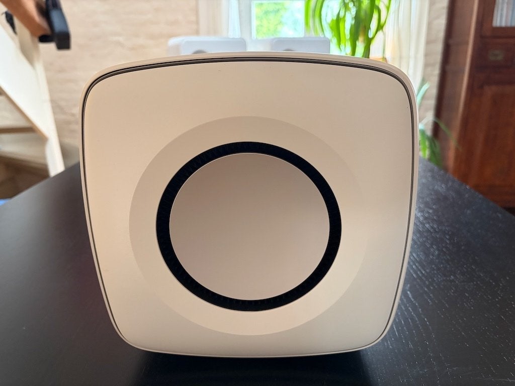 KEF KC62 subwoofer wit