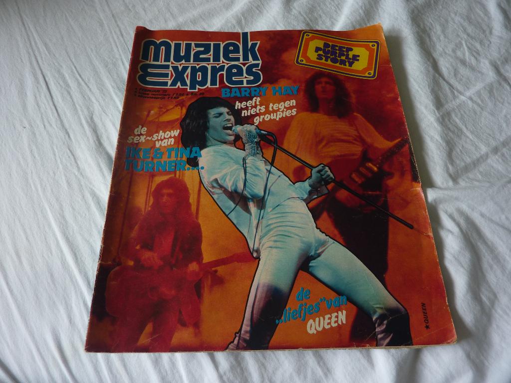 MUZIEK EXPRES 1975-DEEP PURPLE- QUEEN-TINA TURNER-  ANDERSON, Verzenden, 1960 tot 1980, Tijdschrift