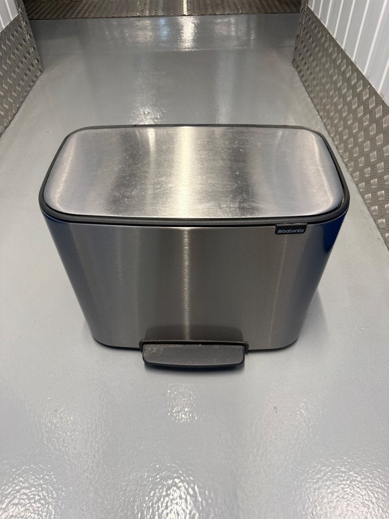 Brabantia prullenbak geborsteld RVS met 3 vakken, Ophalen, Gebruikt, Met pedaal, Rvs