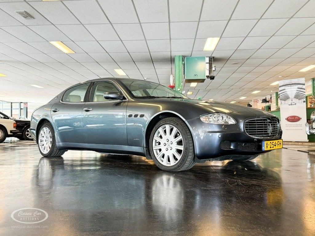 Maserati QUATTROPORTE   - ONLINE AUCTION, Auto's, Maserati, Automaat, Gebruikt, 8 cilinders, Blauw