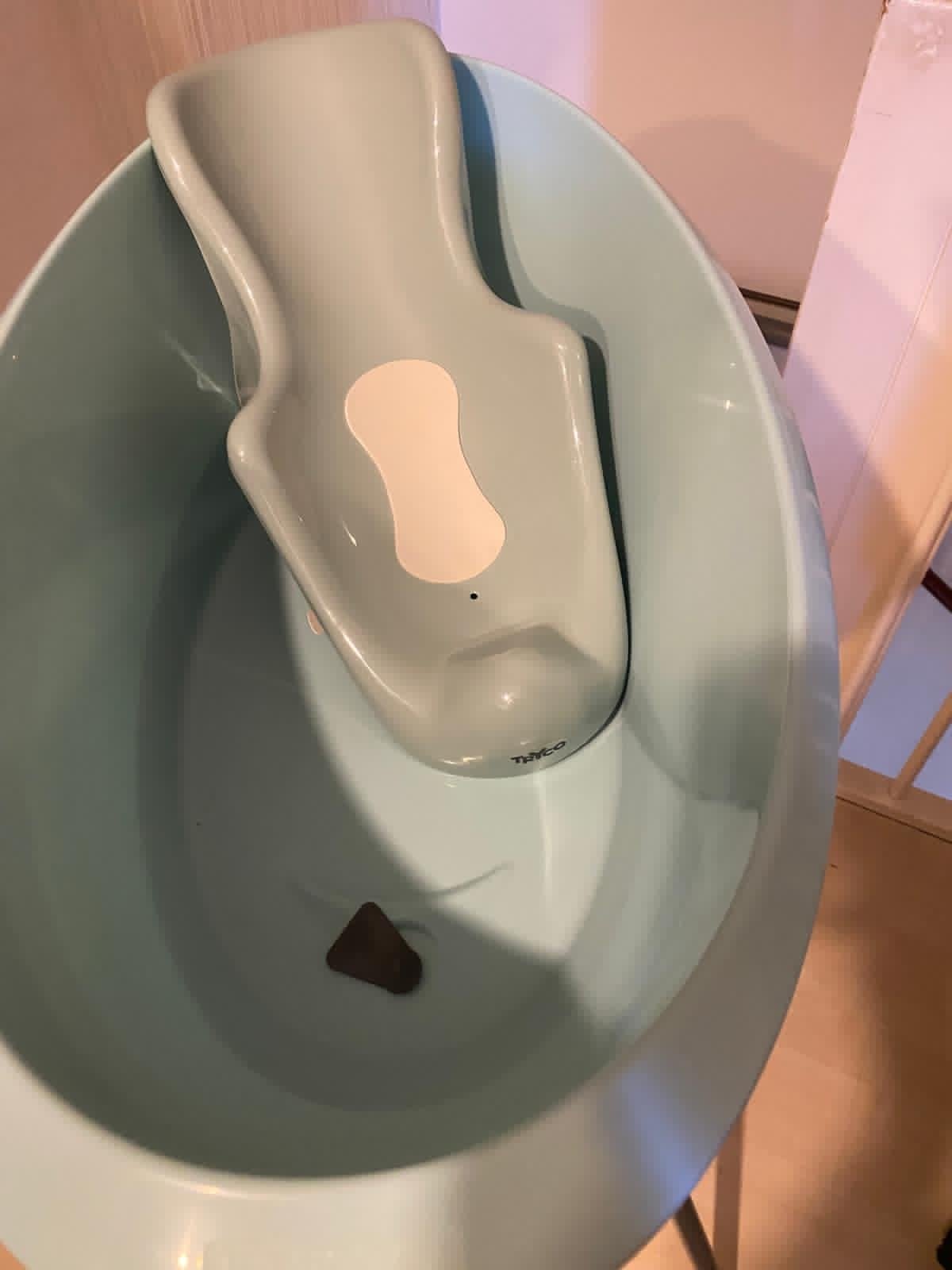 Tummy Tub met standaard en badzitje, Kinderen en Baby's, Ophalen, Gebruikt, Tummy Tub, Overige merken
