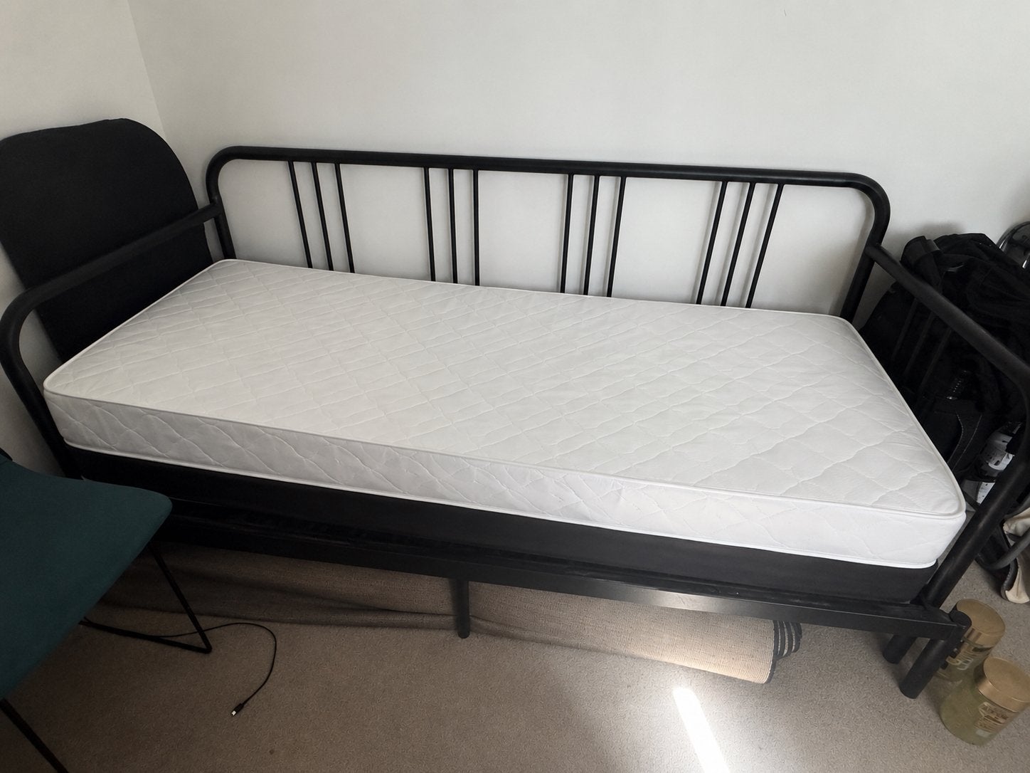 Ikea opvouwbaar metalen bed 80x190 met matras, Ophalen, Eenpersoons, Zwart, 190 cm of minder