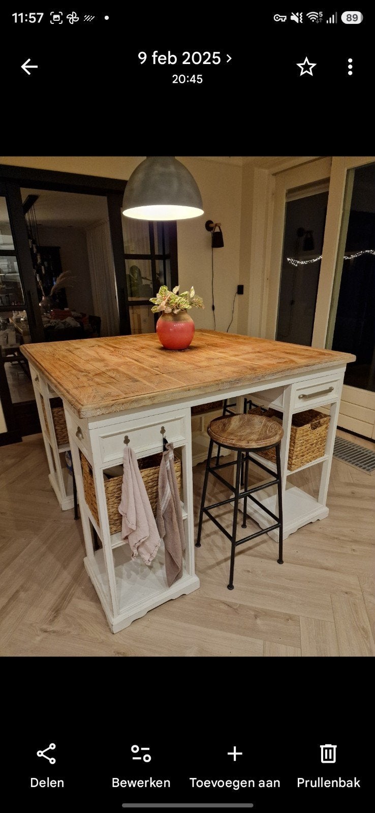 Landelijke keukentafel / bartafel, Vierkant, Ophalen of Verzenden, Vier personen, Overige houtsoorten