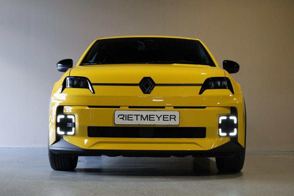 Renault 5 urban range evolution 40 kWh |Warmtepomp |PDC | AC, Auto's, 12 maanden, Stof, 122 pk, Geel