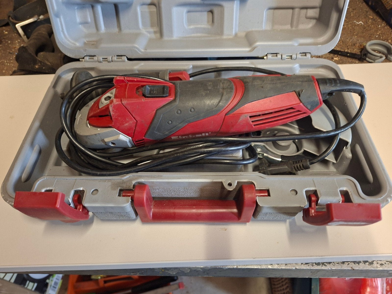 Einhell haakse slijper 125 mm., Ophalen