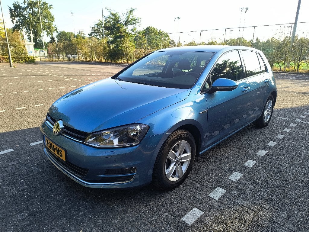 Volkswagen Golf 1.2 TSI 63KW 5D 2015 Blauw, Auto's, Voorwielaandrijving, 4 cilinders, Blauw, 610 kg