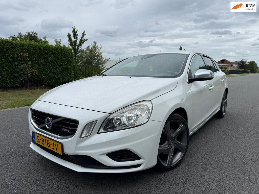 Volvo V60 1.6 T4F Ocean Race CLIMA/CRUISE/APK/VELGEN, Auto's, Voorwielaandrijving, Gebruikt, 4 cilinders, Wit