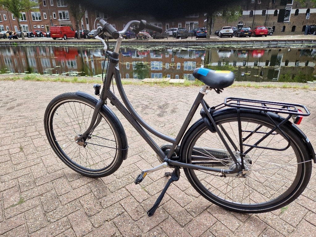 Koop bij ons uw omafiets en steun gelijk onze stichting, Fietsen en Brommers, Ophalen, Gebruikt