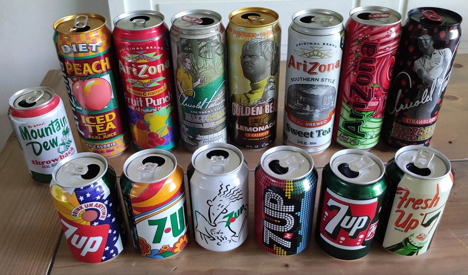 Verzameling van 14 oude blikjes, waaronder 7-UP en Arizona, Verzamelen, Ophalen of Verzenden, Gebruikt