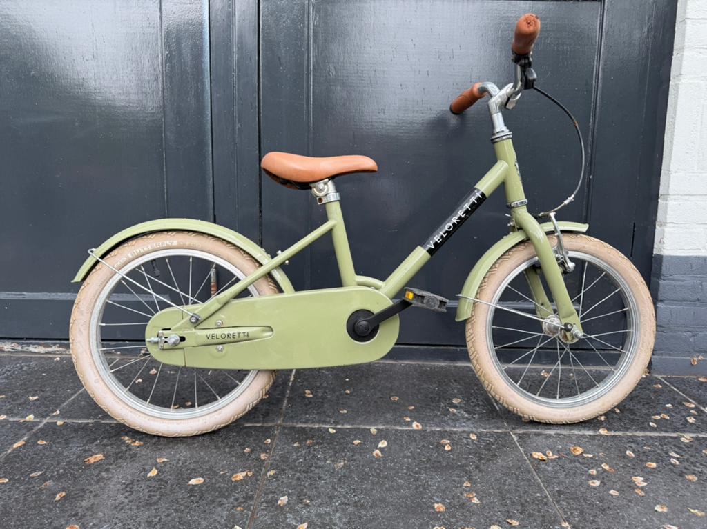 Veloretti kinderfiets 16 inch Desert Moss, Fietsen en Brommers, Ophalen, Zo goed als nieuw, Terugtraprem, 16 tot 20 inch
