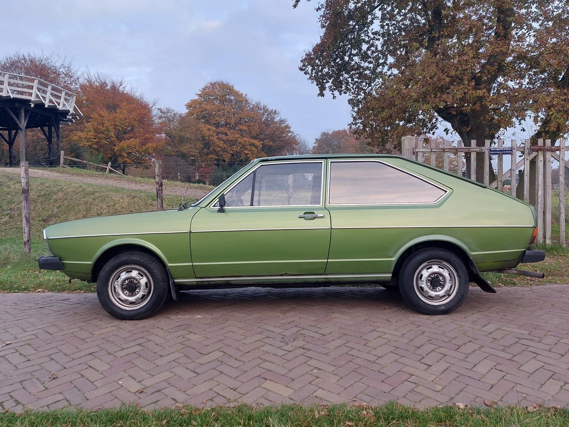 Volkswagen Passat 1.6 LS, foto 5