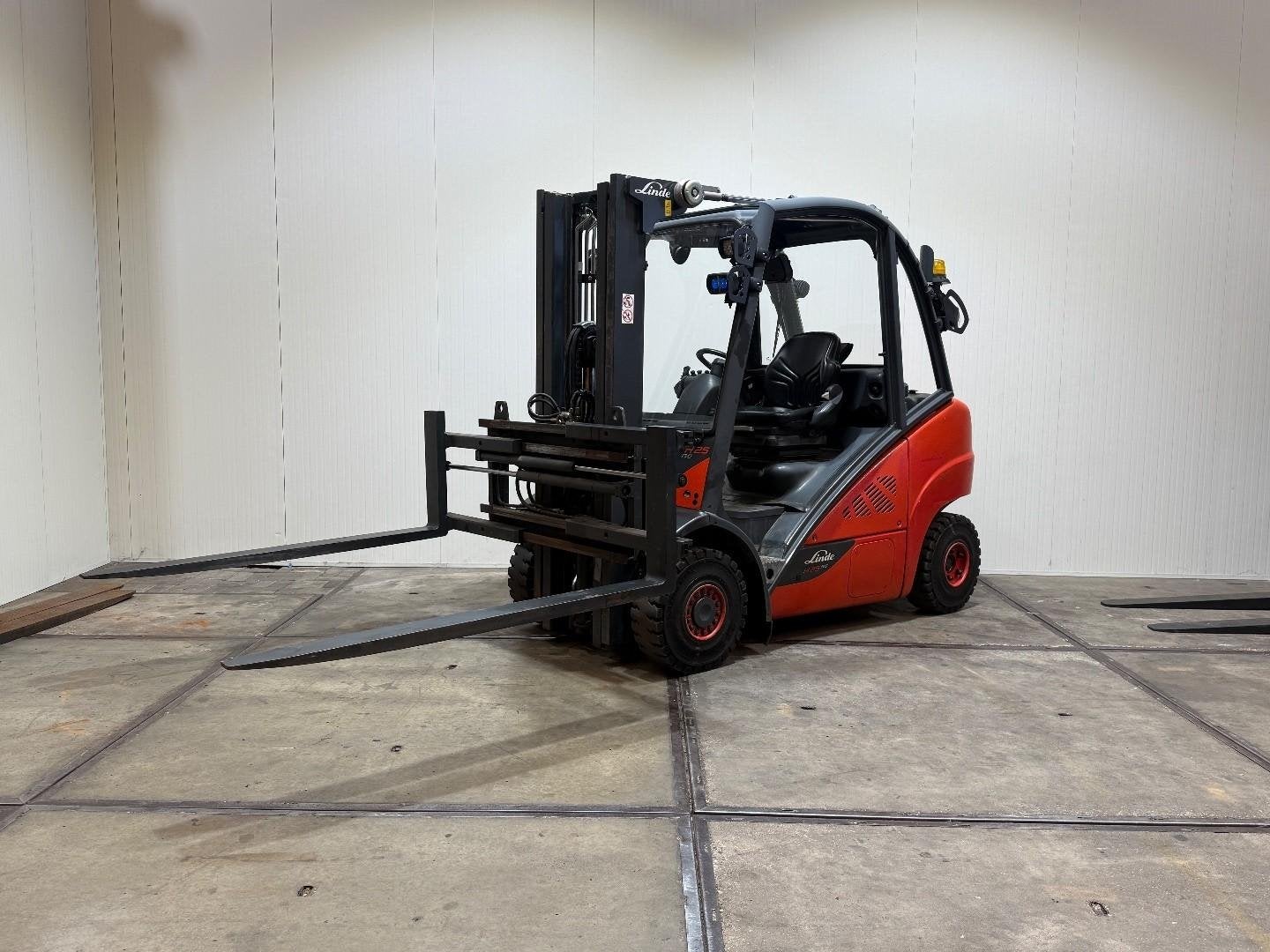 Linde H25D 2019 Triplex 4,7M Diesel Vorkversteller Sideshift, 2000 tot 3000 kg, Diesel, Heftruck, Linde