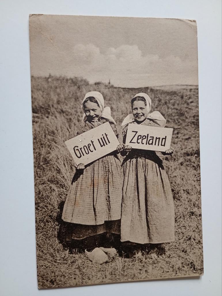 Zeeland Kind in Klederdracht 1930, Ophalen of Verzenden, 1920 tot 1940, Gelopen, Zeeland