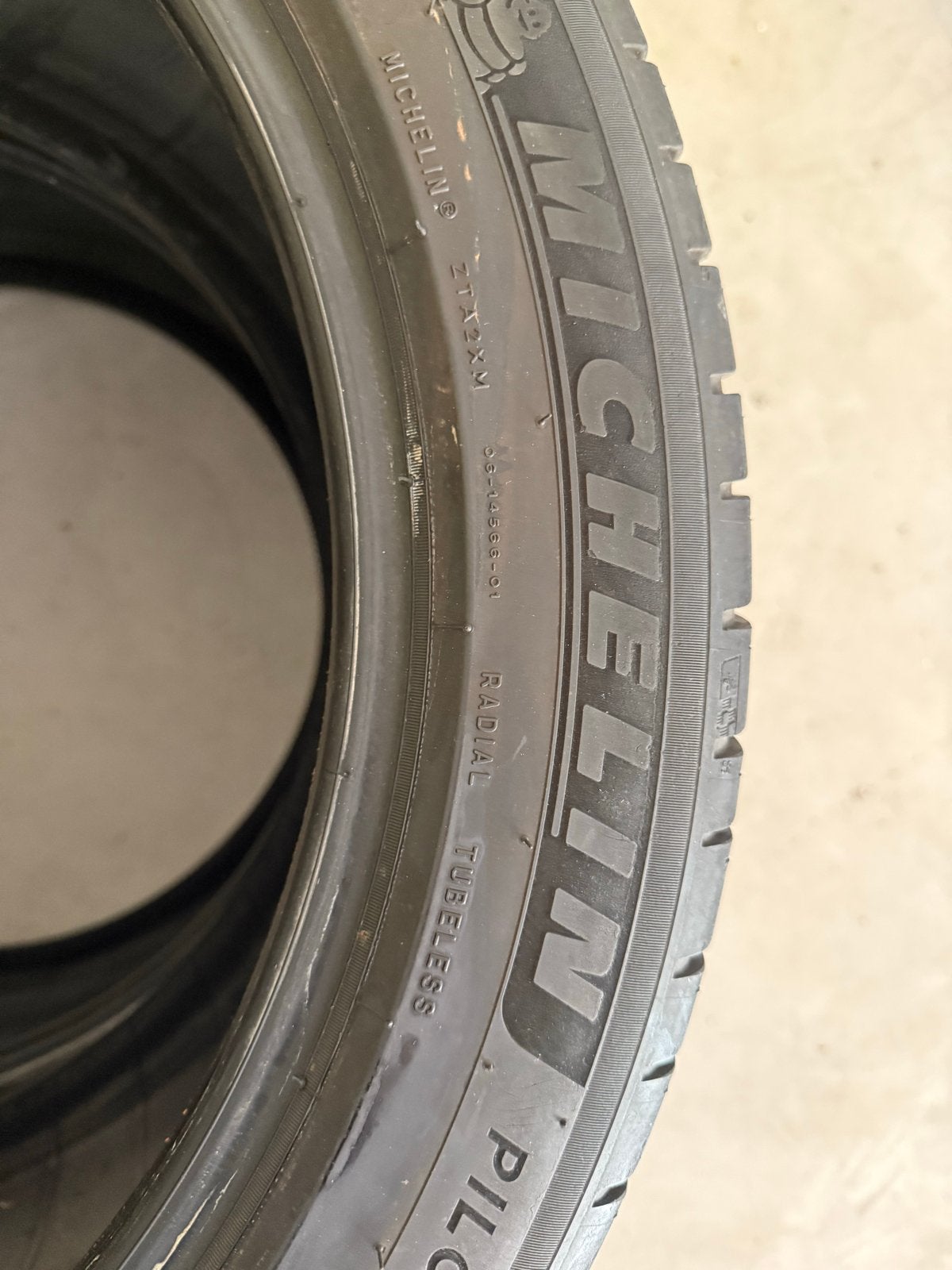 Michelin Pilot Sport 4 SUV 305/40 R20 zomerbanden, Ophalen, Gebruikt, 305 mm, Band(en)