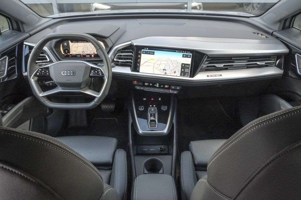 Audi Q4 e-tron Sportback 45 S-Line | Leder | Trekhaak | Acht, Auto's, Keurmerk '100% Onderhouden', Dealer onderhouden, 0 cilinders