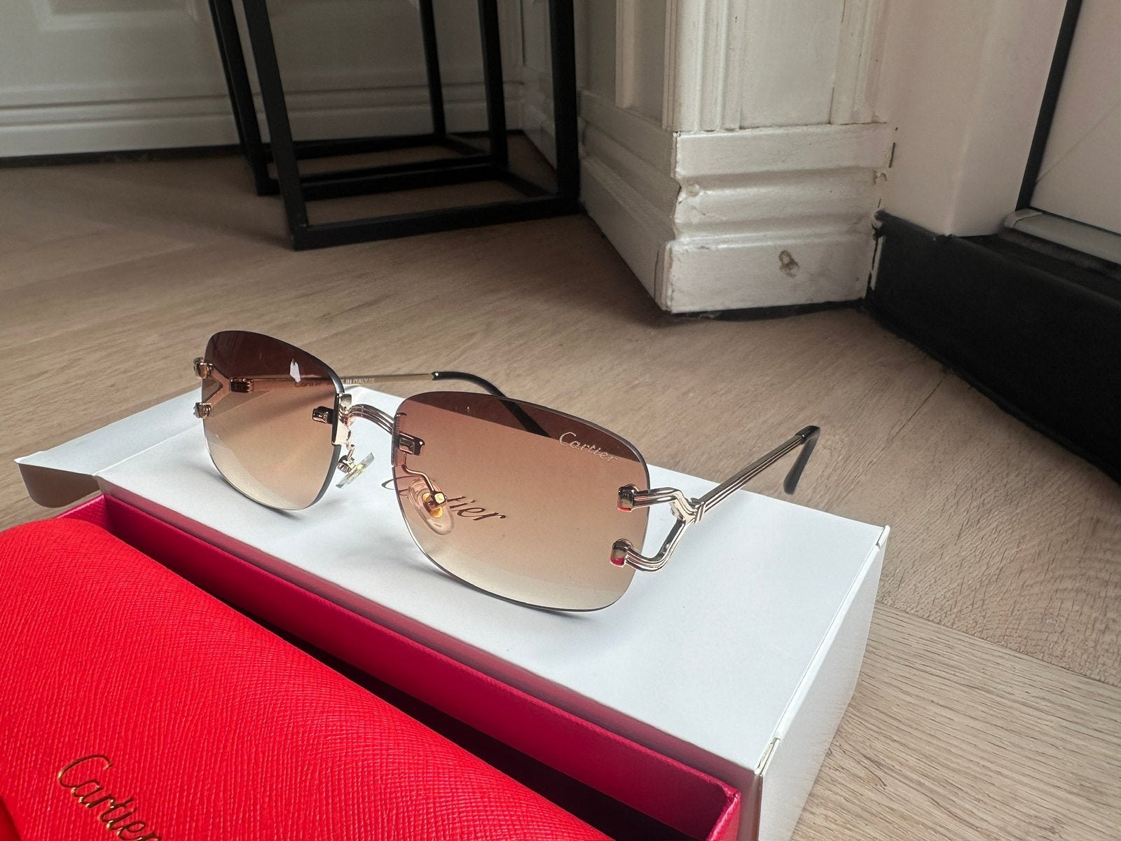 Nieuwe bruine cartier zonnebril unisex dames en heren!, Overige merken, Zonnebril, Bruin, Nieuw