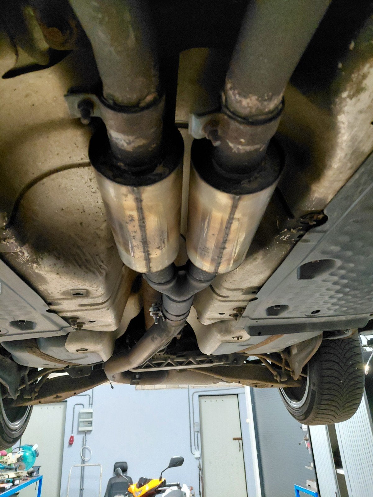 midden demper audi a3 8p, Ophalen, Gebruikt, Audi