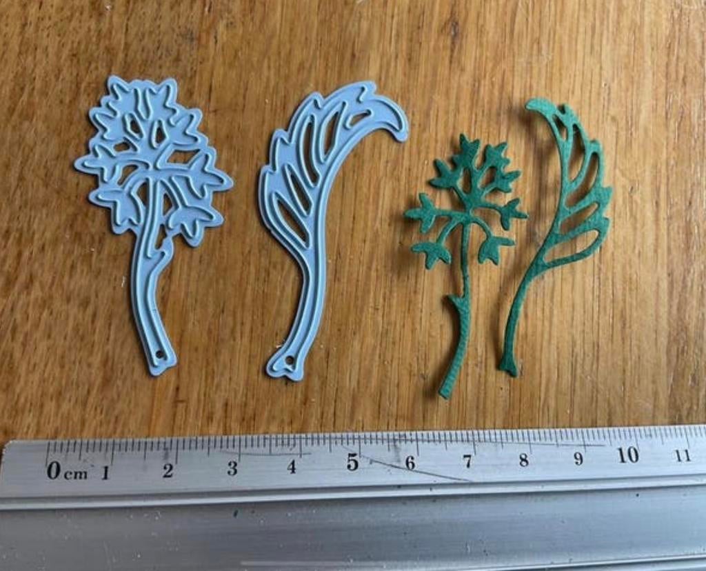 Snijmal set 2 takjes van Marianne design 1129, Ophalen of Verzenden, Zo goed als nieuw, Overige thema's, Pons of Mal