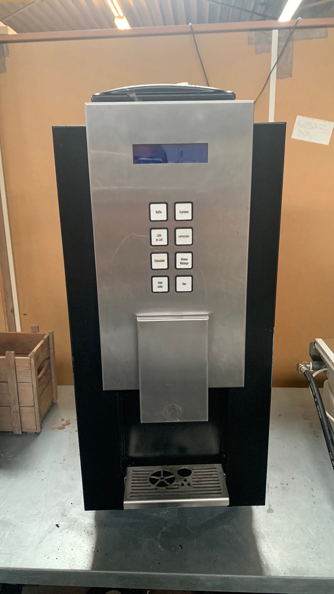 Professionele koffiemachine - RVS, Witgoed en Apparatuur, Koffiezetapparaten, 1947KT, Gebruikt, Kringloopafrika@gmail.com, 10 kopjes of meer
