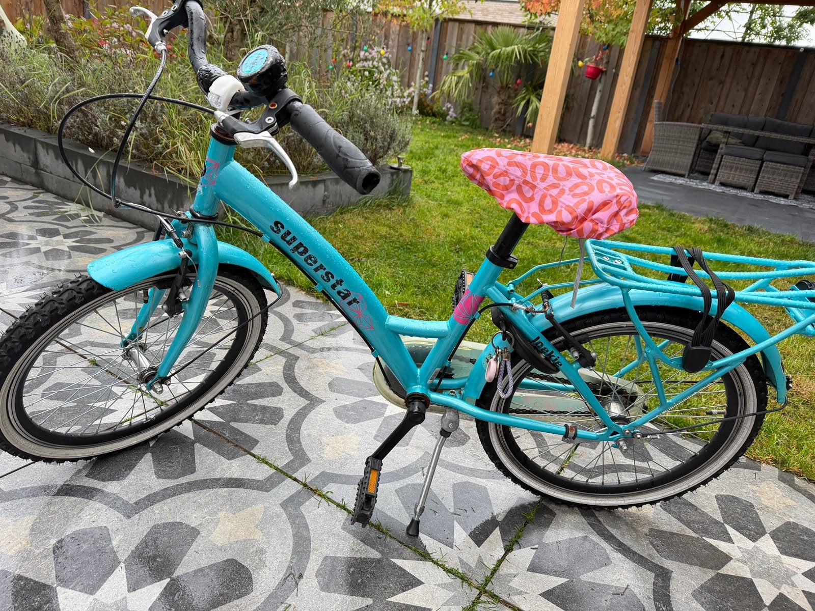 Loekie superstar fiets, Fietsen en Brommers, Ophalen, Terugtraprem, 20 inch, Handrem