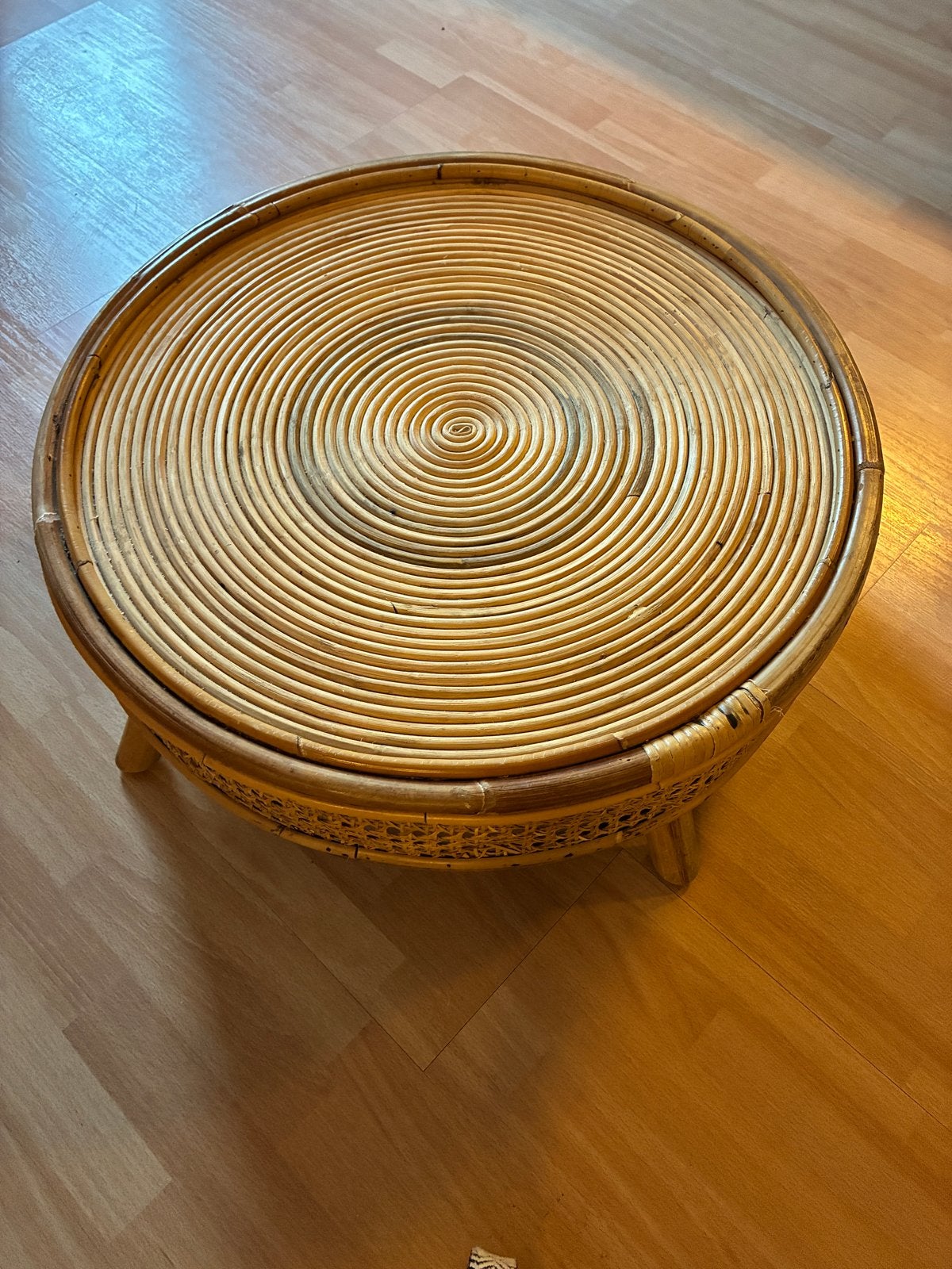 Rotan salontafel / bijzettafel, rond, laag, Ophalen, Overige materialen, Gebruikt, Rond