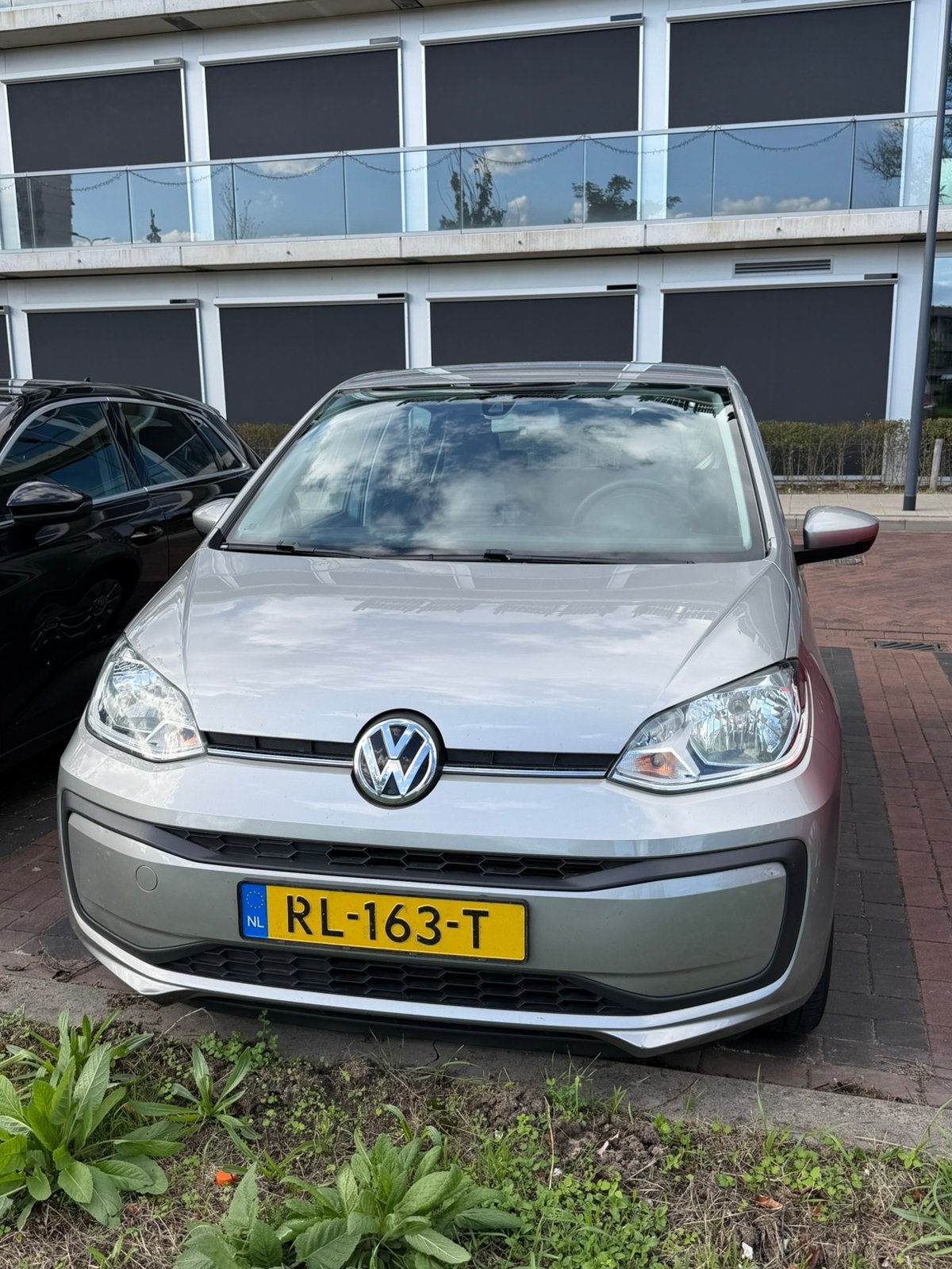 Volkswagen up! 1.0 44KW 5-DRS 2018 Grijs, Auto's, Voorwielaandrijving, Up!, 4 stoelen, Origineel Nederlands