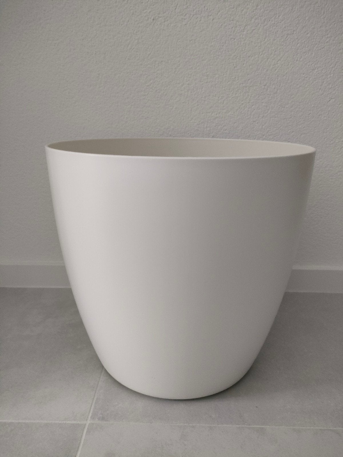 Elho Brussels rond witte kunststof pot met wielen, Ophalen, Halfschaduw, Minder dan 100 cm